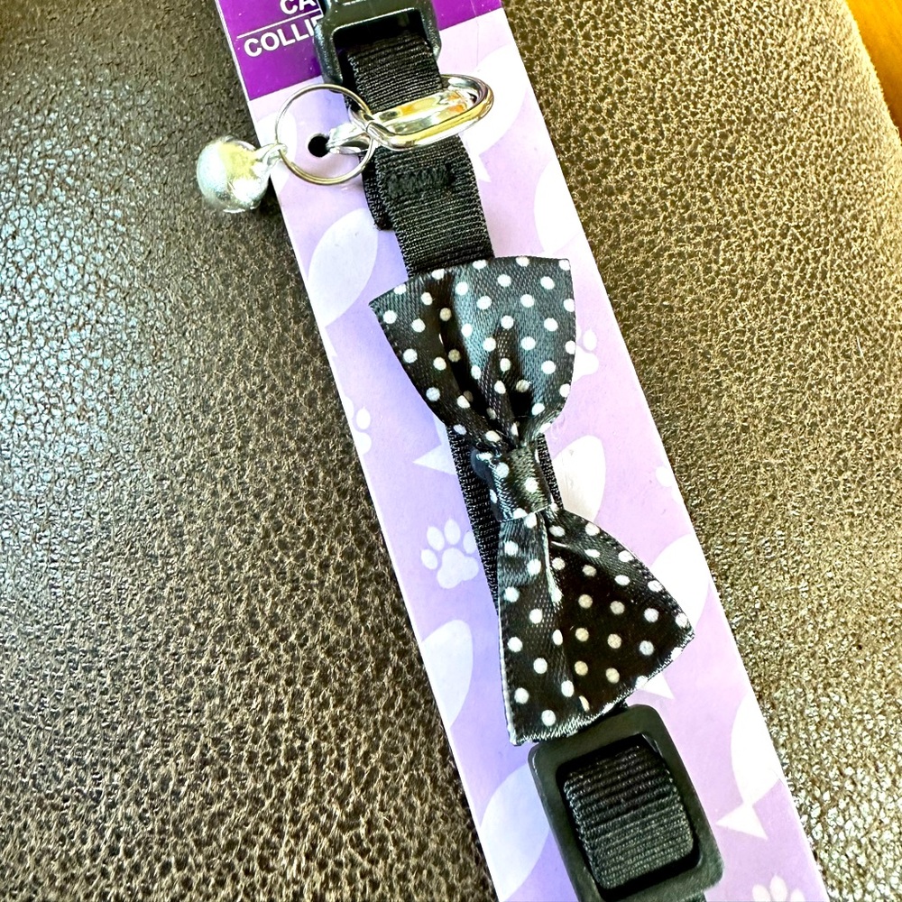 BLACK Polka Dot Bow and Bell Cat Or Dog Collar - Picture 2 of 4